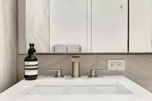 23-15 44th Rd, Long Island City, NY 11101 - Photo 19