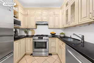 13 W 13th St, New York City, NY 10011 - Photo 3