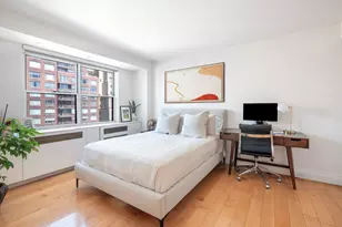 300 E 71st St, New York City, NY 10021 - Photo 5