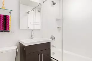 166 E 61st St, New York City, NY 10065 - Photo 7