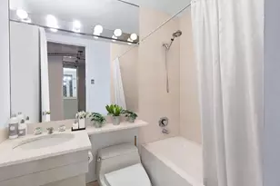 255 E 49th St, New York City, NY 10017 - Photo 7