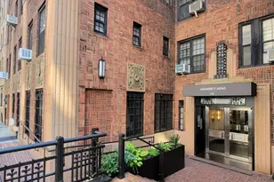 102 E 22nd St, New York City, NY 10010 - Photo 7