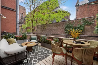 214 E 17th Street, New York City, NY 10003 - Photo 9