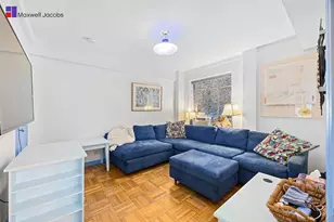 45 W 54th St, New York City, NY 10019 - Photo 7