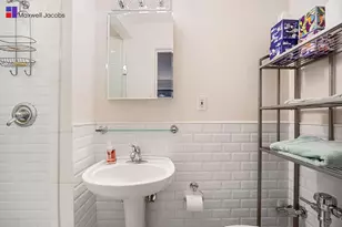 45 W 54th St, New York City, NY 10019 - Photo 11