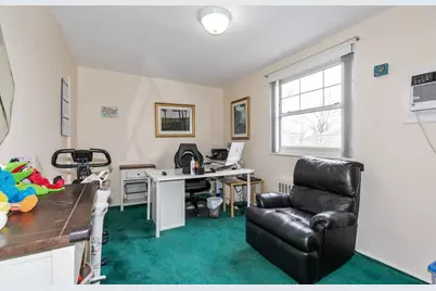 60-39 251st Street #UPPER, New York City, NY 11362 - Photo 15