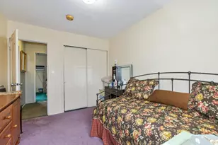 60-39 251st St, New York City, NY 11362 - Photo 13