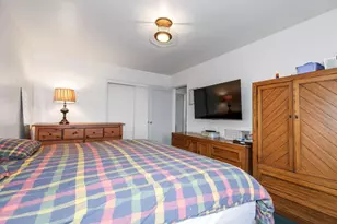 60-39 251st St, New York City, NY 11362 - Photo 11