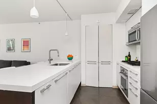 311 E 11th St, New York City, NY 10003 - Photo 3