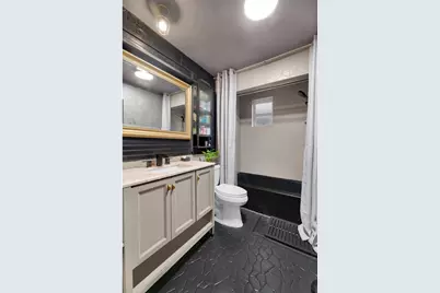 1546 Canarsie Road, New York City, NY 11236 - Photo 11