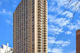 201 E 17th St, New York City, NY 10003 - Photo 13