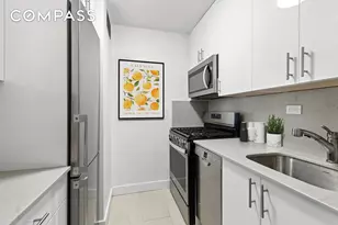 201 E 17th St, New York City, NY 10003 - Photo 3