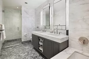 211 W 14th St, New York City, NY 10011 - Photo 5