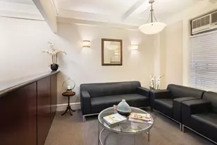 895 Park Ave, New York City, NY 10075 - Photo 1