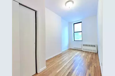1321 3rd Avenue #2B, New York City, NY 10021 - Photo 3