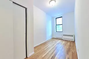 1321 3rd Ave, New York City, NY 10021 - Photo 3