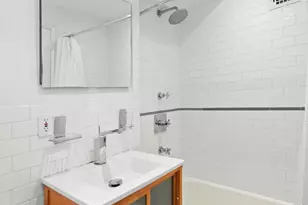 69 W 9th St, New York, NY 10011 - Photo 3