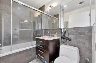 10-63 Jackson Ave, Long Island City, NY 11101 - Photo 5