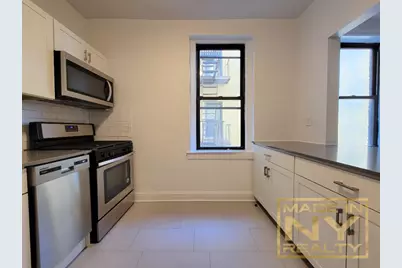 25-74 33rd Street #5J, New York City, NY 11102 - Photo 3