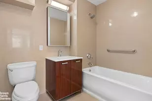 33-30 61st St, New York City, NY 11377 - Photo 13