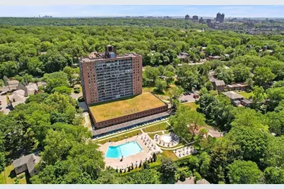 4705 Henry Hudson Parkway W #10J, Bronx, NY 10471 - Photo 15