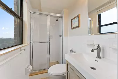 4705 Henry Hudson Parkway W #10J, New York City, NY 10471 - Photo 9