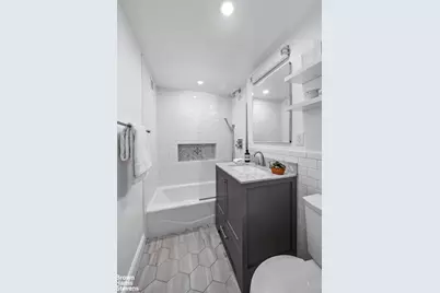 230 E 15th Street #7M, New York, NY 10003 - Photo 7