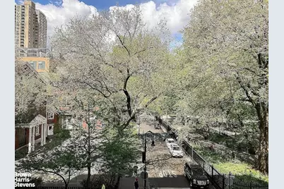 230 E 15th Street #7M, New York City, NY 10003 - Photo 9