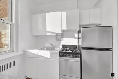 310 W 55th Street #6-K, New York City, NY 10019 - Photo 5