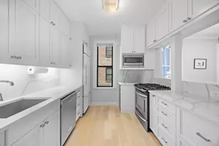 302 W 79th St, New York City, NY 10024 - Photo 7