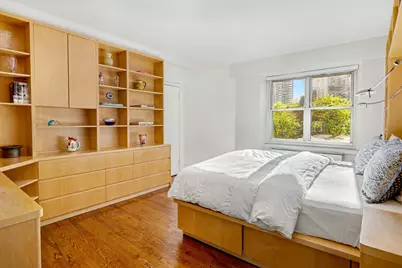 200 E End Avenue #7B, New York City, NY 10128 - Photo 7