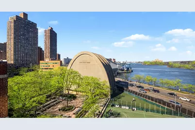 200 E End Avenue #7B, New York City, NY 10128 - Photo 3