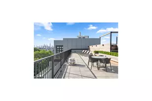 860 Lorimer St, New York City, NY 11222 - Photo 9