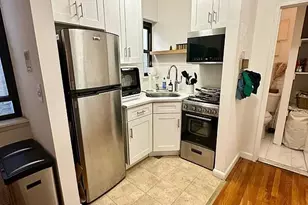 886 10th Ave, New York, NY 10019 - Photo 5