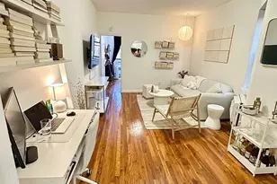 886 10th Ave, New York, NY 10019 - Photo 3