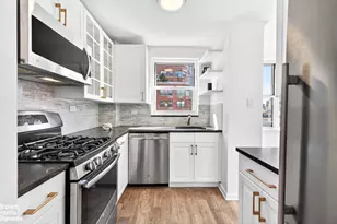233 E 70th St, New York City, NY 10021 - Photo 7