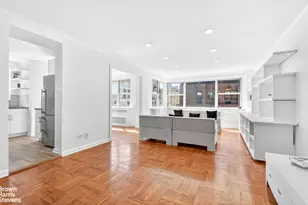 233 E 70th St, New York City, NY 10021 - Photo 3