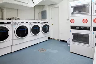 233 E 70th St, New York, NY 10021 - Photo 15