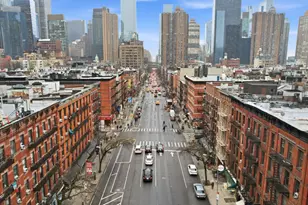 393 W 49th St, New York, NY 10019 - Photo 27