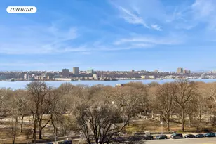 317 W 95th St, New York, NY 10025 - Photo 9