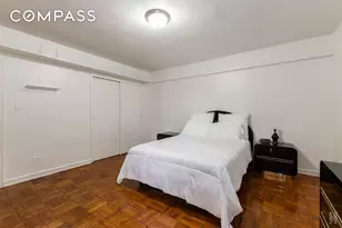 33-24 Junction Blvd, New York City, NY 11372 - Photo 13