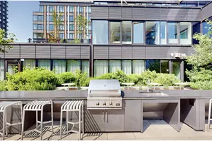 202 Broome St, New York City, NY 10002 - Photo 17