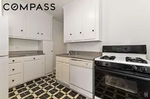 79-10 34th Ave, New York City, NY 11372 - Photo 15