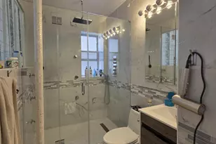 240 W 98th St, New York City, NY 10025 - Photo 5