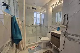 240 W 98th St, New York City, NY 10025 - Photo 3