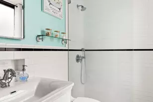 41 W 72nd St, New York City, NY 10023 - Photo 5