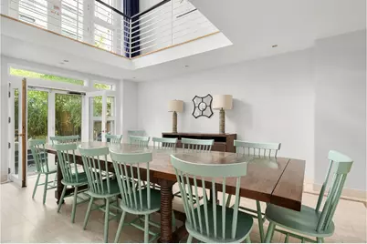 235 E 72nd Street, New York City, NY 10021 - Photo 7