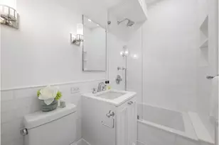 700 Park Ave, New York City, NY 10021 - Photo 15