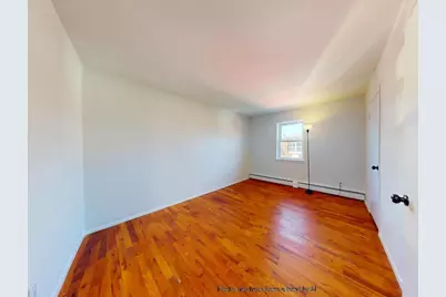 1213 Desmond Court, New York City, NY 11235 - Photo 29