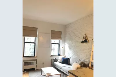 237 E 88th Street #302, New York City, NY 10128 - Photo 1